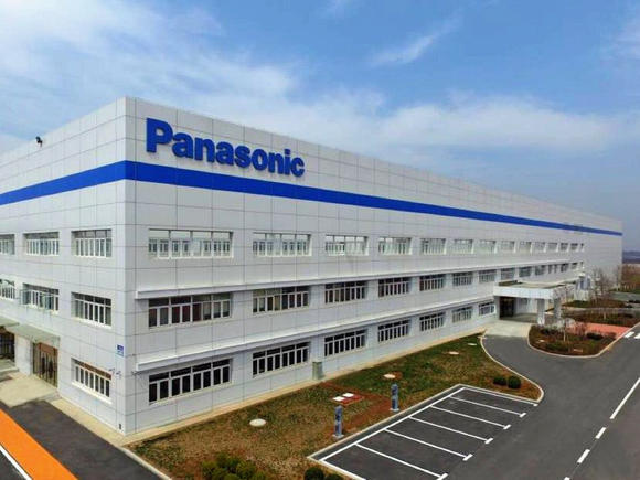 Panasonic Begins Mass Production of Automotive Batteries in China