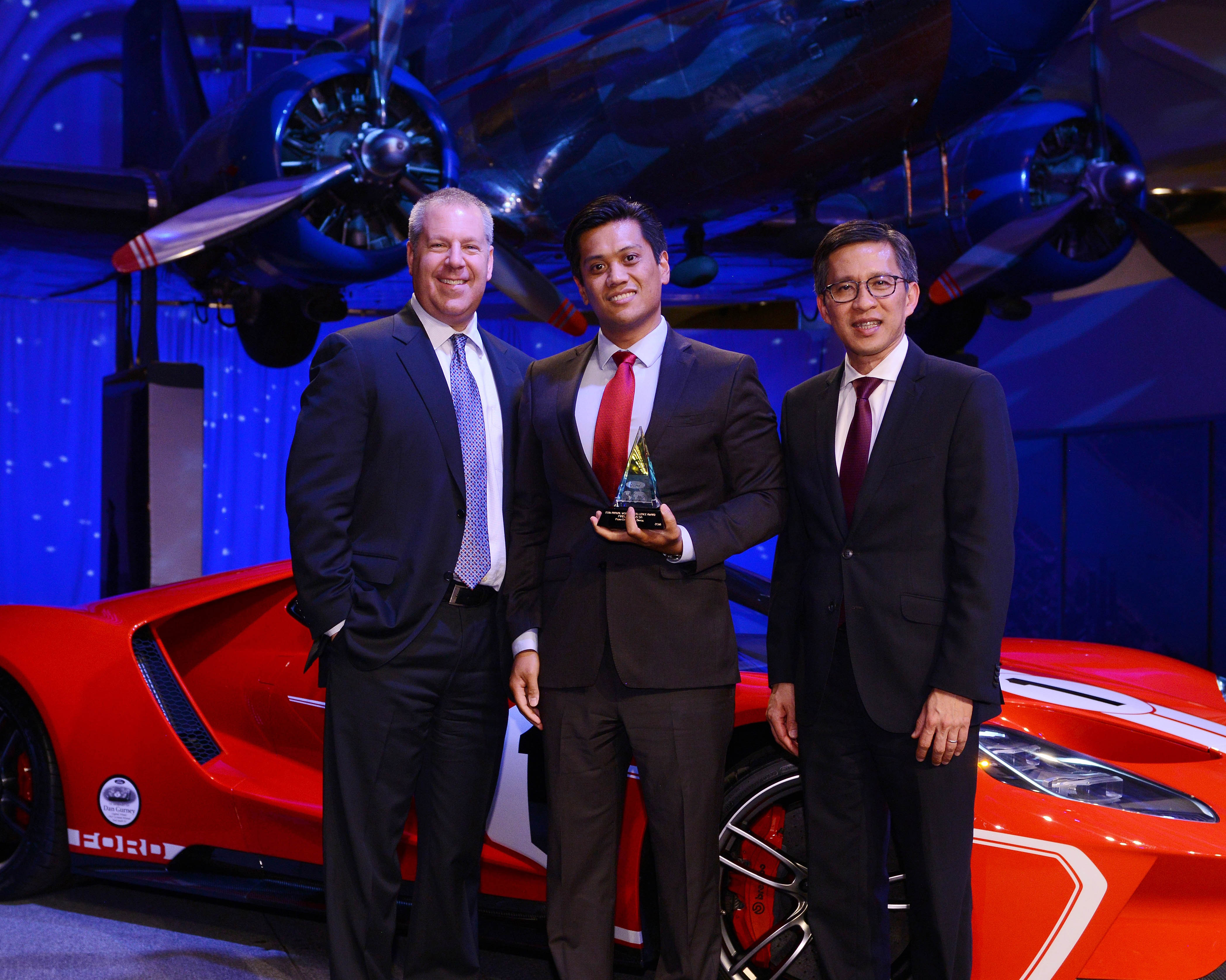 Pirelli Wins Award from Ford at 2018 Ford World Excellence Awards