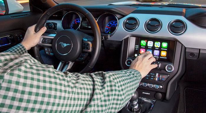 Ford Brings Android Auto and Apple CarPlay to Its Vehicles