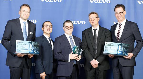 Federal-Mogul Powertrain Bags Supplier Award from Volvo Group