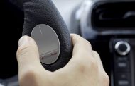 Radiomize Gesture-Controlled Steering Wheel Cover