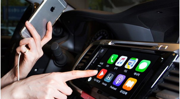 Hyundai Adopts Android Auto and CarPlay