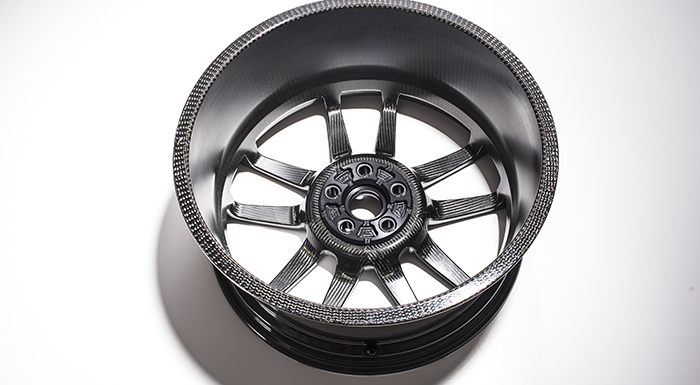 Ford GT’s Carbon-Fiber Wheels Boast Multiple Advantages