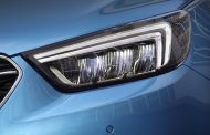Opel Rolls Out New Adaptive LED Headlamps