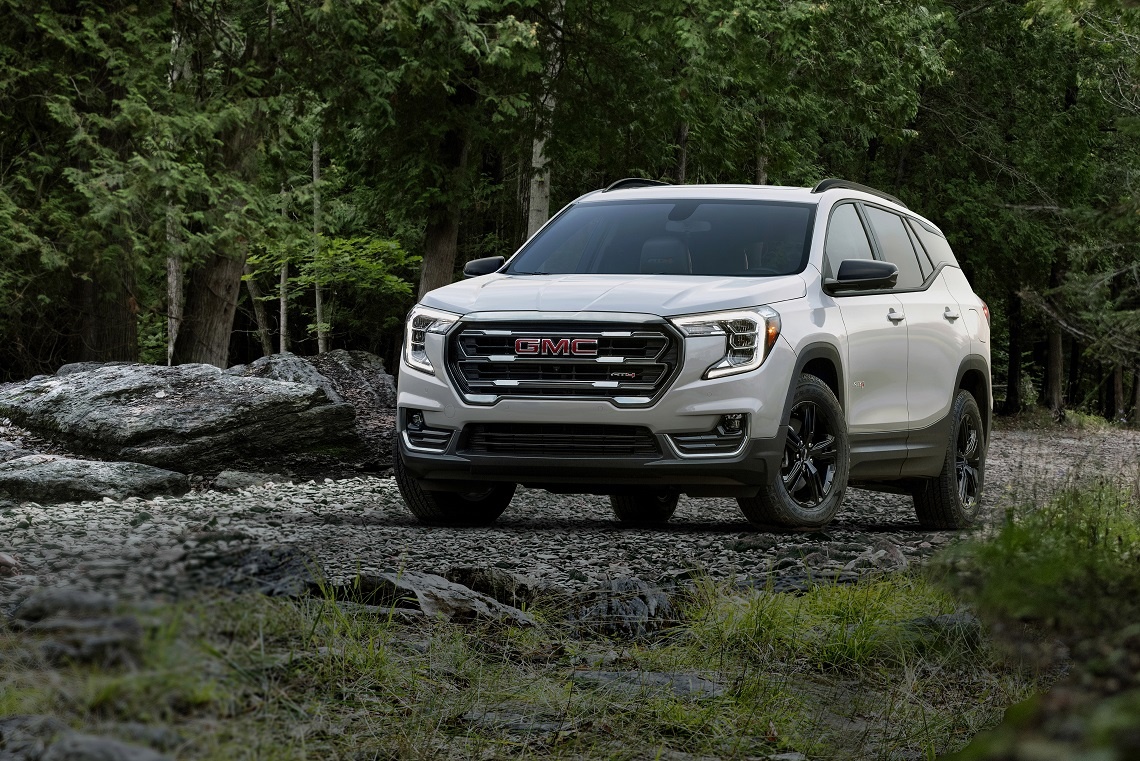 GMC Unveils Refreshed 2022 Terrain, Further Expanding on its Premium SUV line-up