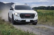 2022 GMC Terrain is Ready to take on all terrains in the Middle East