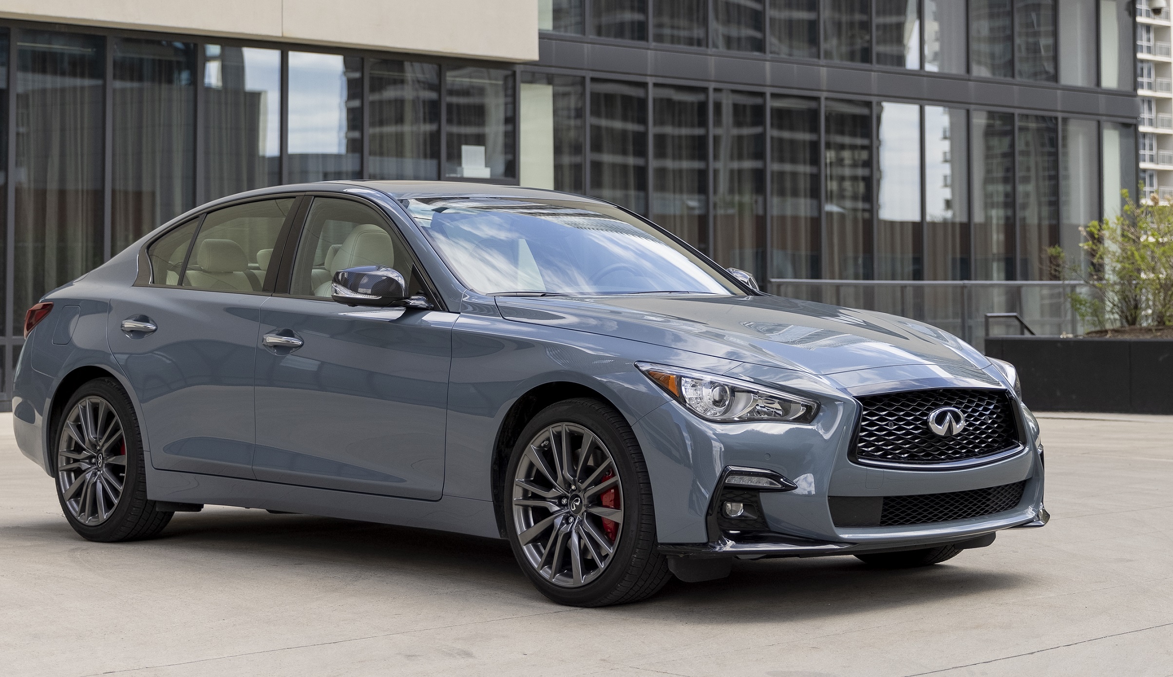 2022 INFINITI Q50 powers up with new Sport Black edition and standard wireless Apple CarPlay