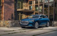 Audi e-tron named 2022 Vincentric Best Certified Pre-Owned Value in America Award winner