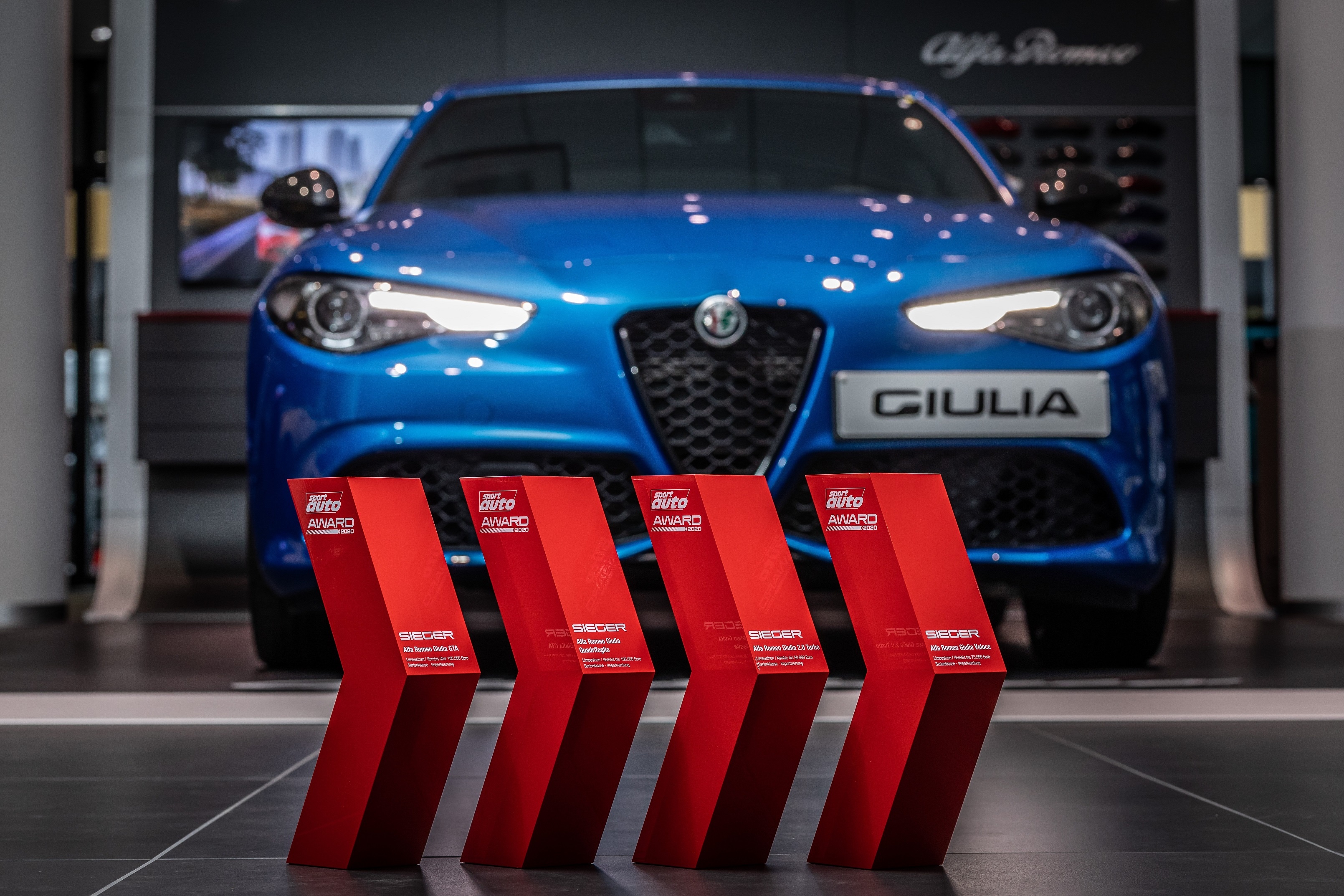 Alfa Romeo Giulia wins at the SPORT AUTO AWARD 2020