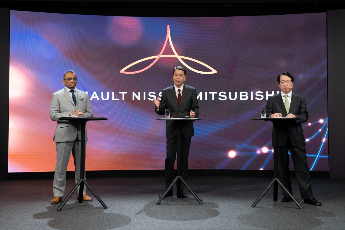 Renault, Nissan & Mitsubishi Motors announce common roadmap  Alliance 2030 Best of 3 worlds for a new future
