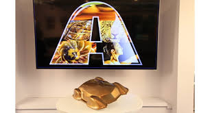 Axalta Chooses Golden-Bronze “Sahara” as 2019 Automotive Color of the Year