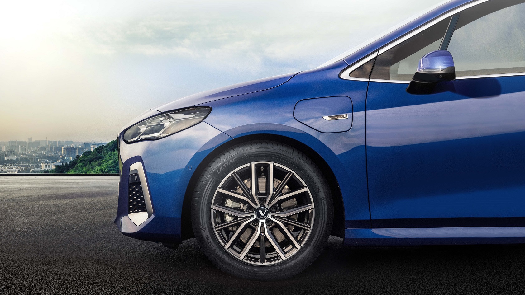 The BMW Group Selects Vredestein Tyres as Original Equipment for New BMW 2 Series Active Tourer