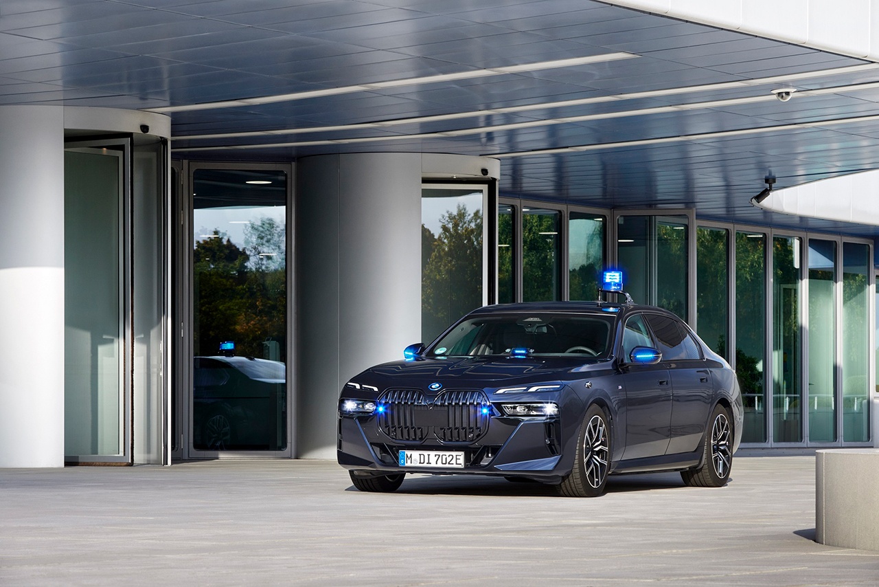 BMW ready to showcase impressive line-up of vehicles at Intersec 2023