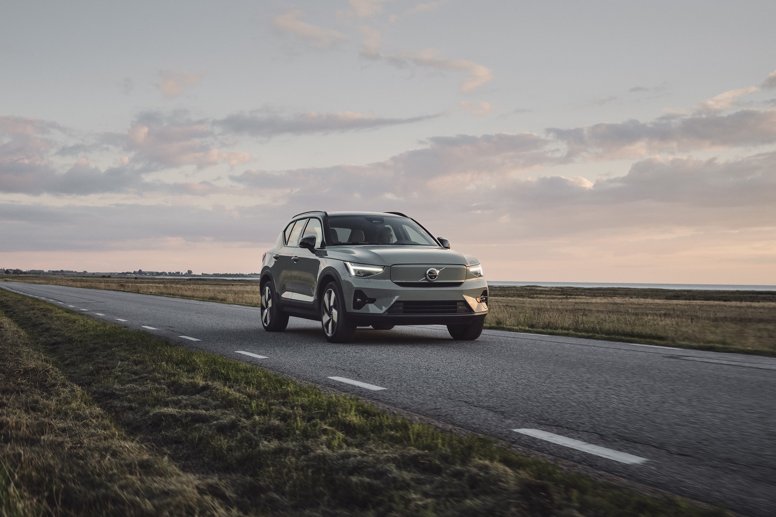 Breathe cleaner air inside Volvo cars with cutting-edge air purification technology