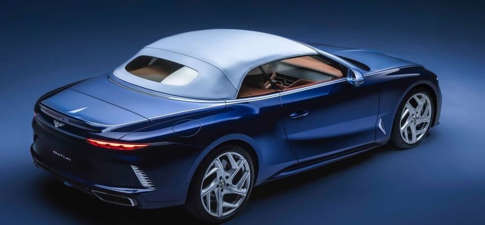 THE ART OF CURATION: ‘THE POWER OF FOUR’