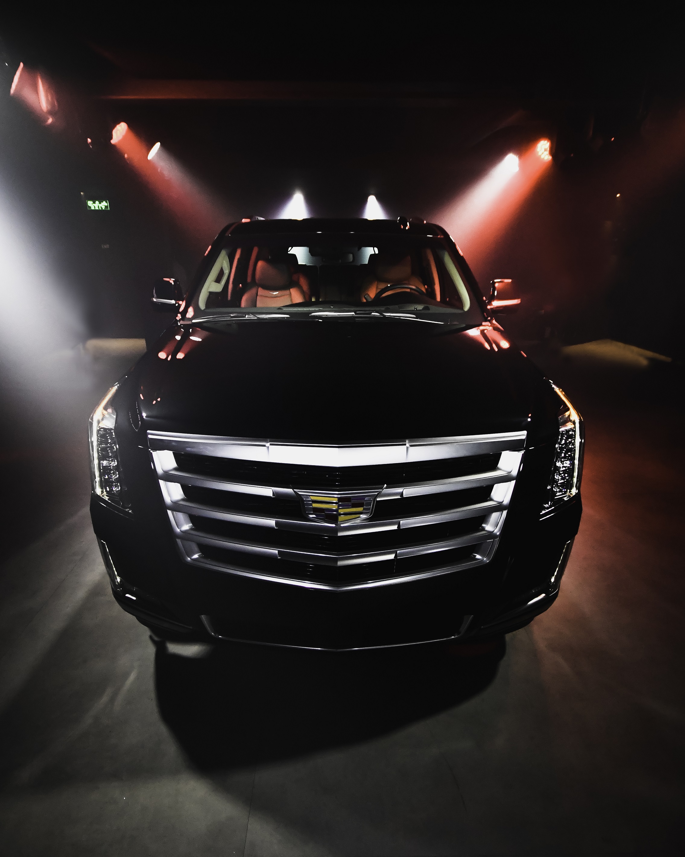 Cadillac Returns to Sole DXB with #iconsonly Installation