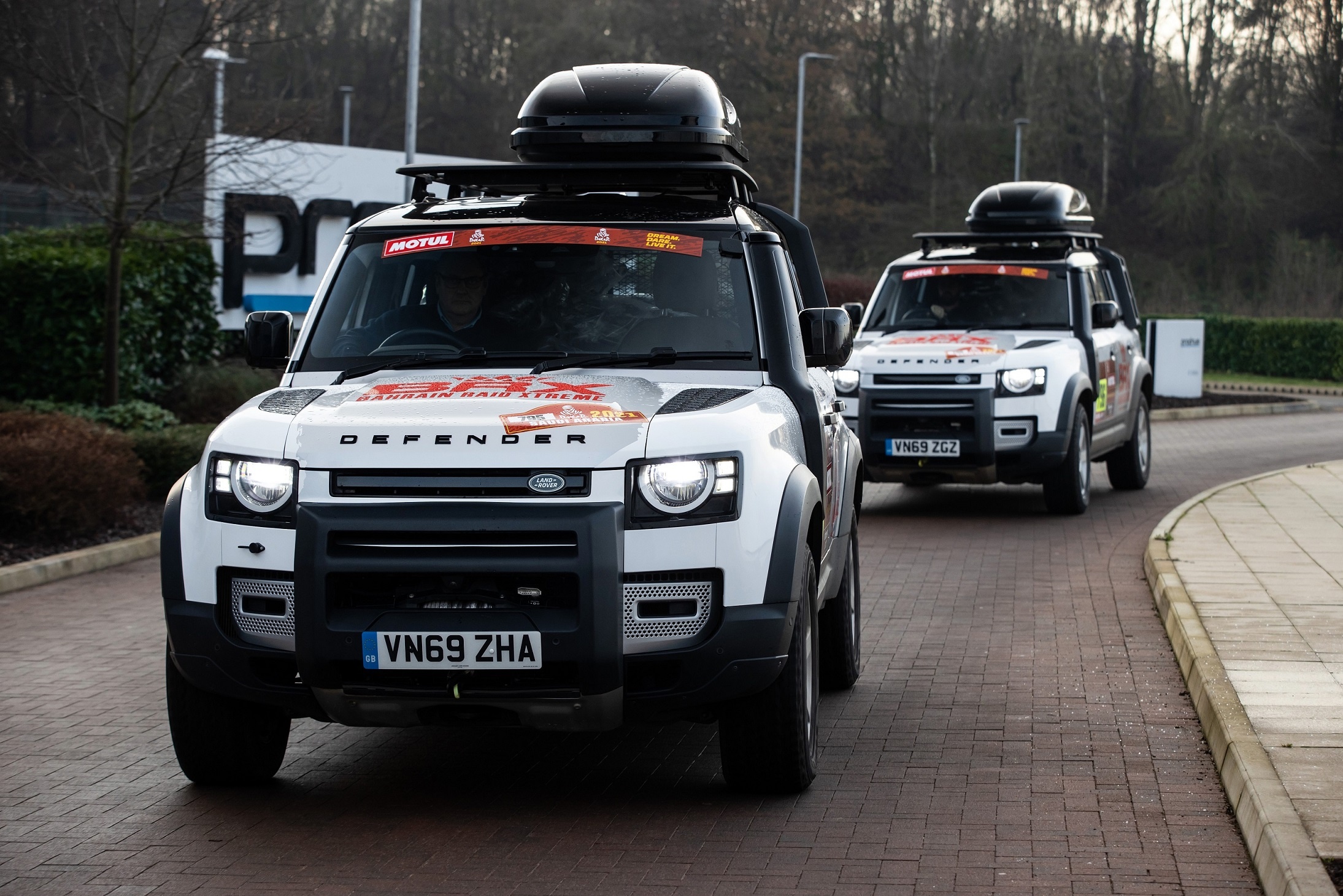 New defender set to play vital role as land rover returns to the dakar in 2021