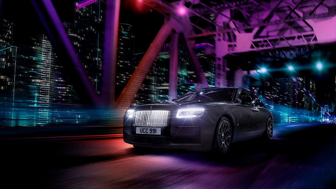 2018 RollsRoyce Phantom first drive Large barge in charge