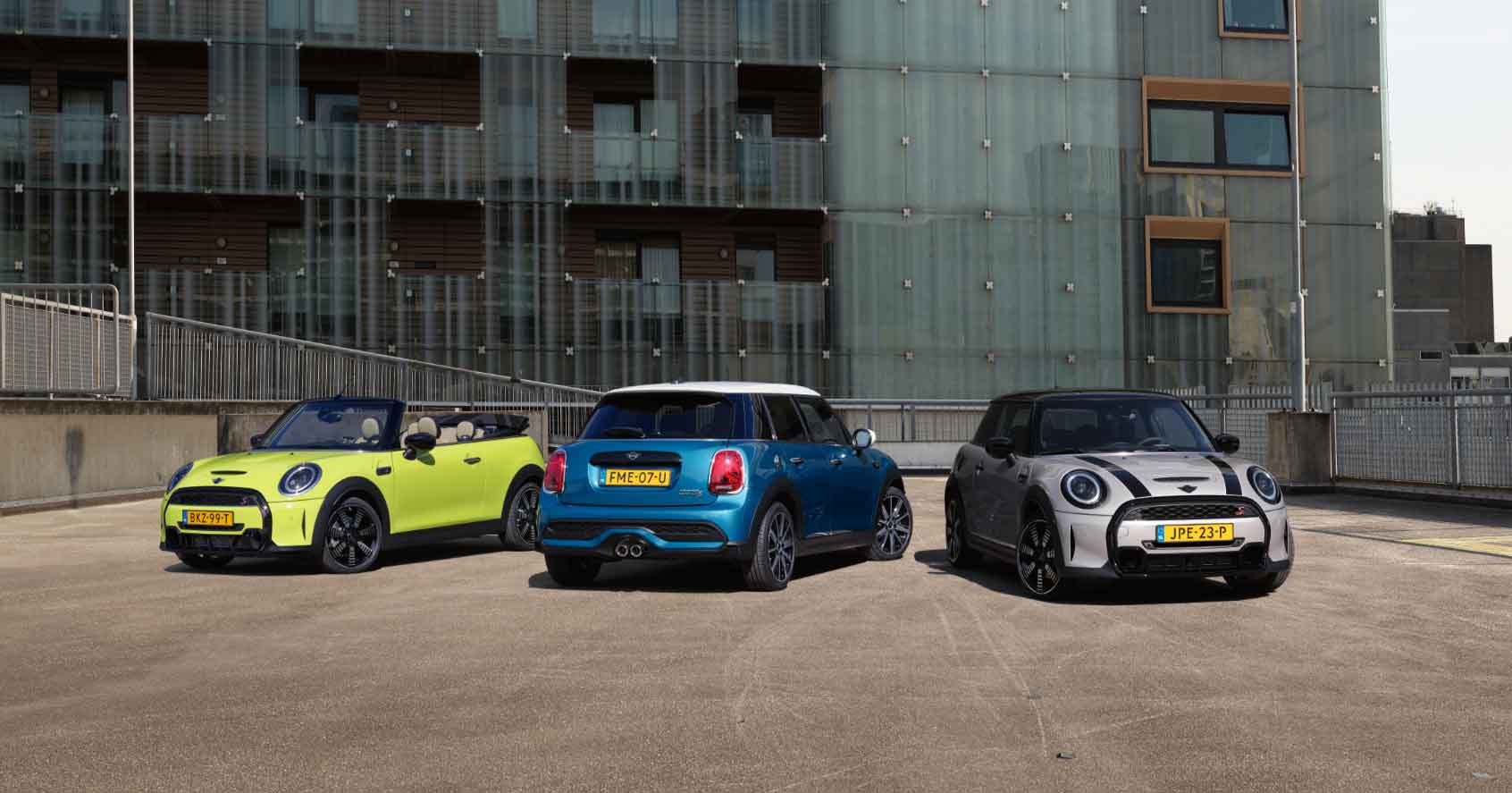 Abu Dhabi Motors welcomes the all-new MINI Hatch and MINI Convertible to the capital