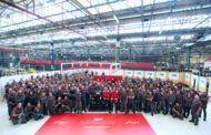 A MILESTONE TO CELEBRATE FOR FPT INDUSTRIAL. ITS TURIN PLANT PRODUCES THE TWO MILLIONTH NEF ENGINE