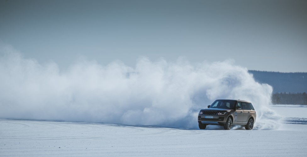 Land Rover Uses Snow Art to Celebrate Golden Jubilee of Range Rover