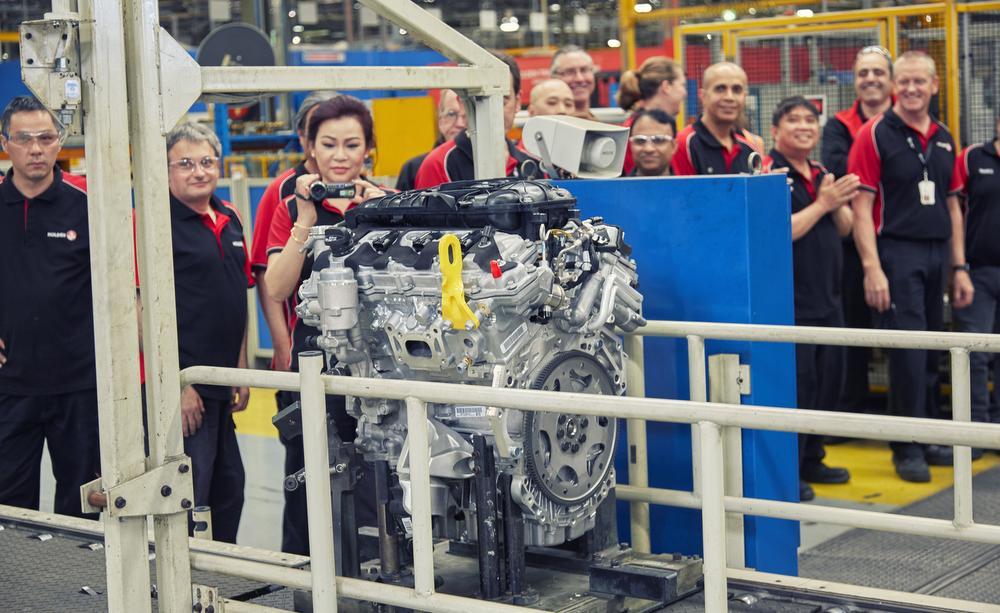 Factory in Holden Makes the Last Engine