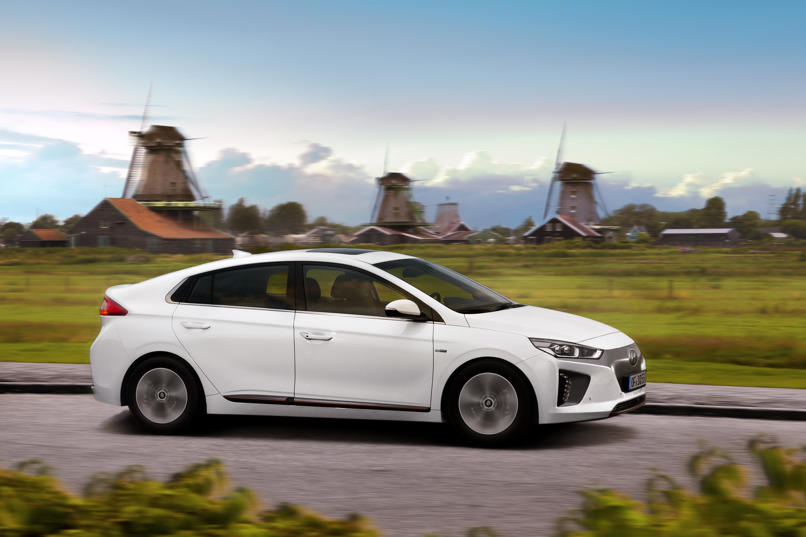 Hyundai IONIQ Electric Earns Maximum Five Star ‘Green Car’ Rating
