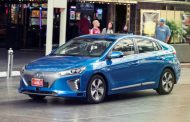 Hyundai Uses LA Auto Show to Showcase New Technology