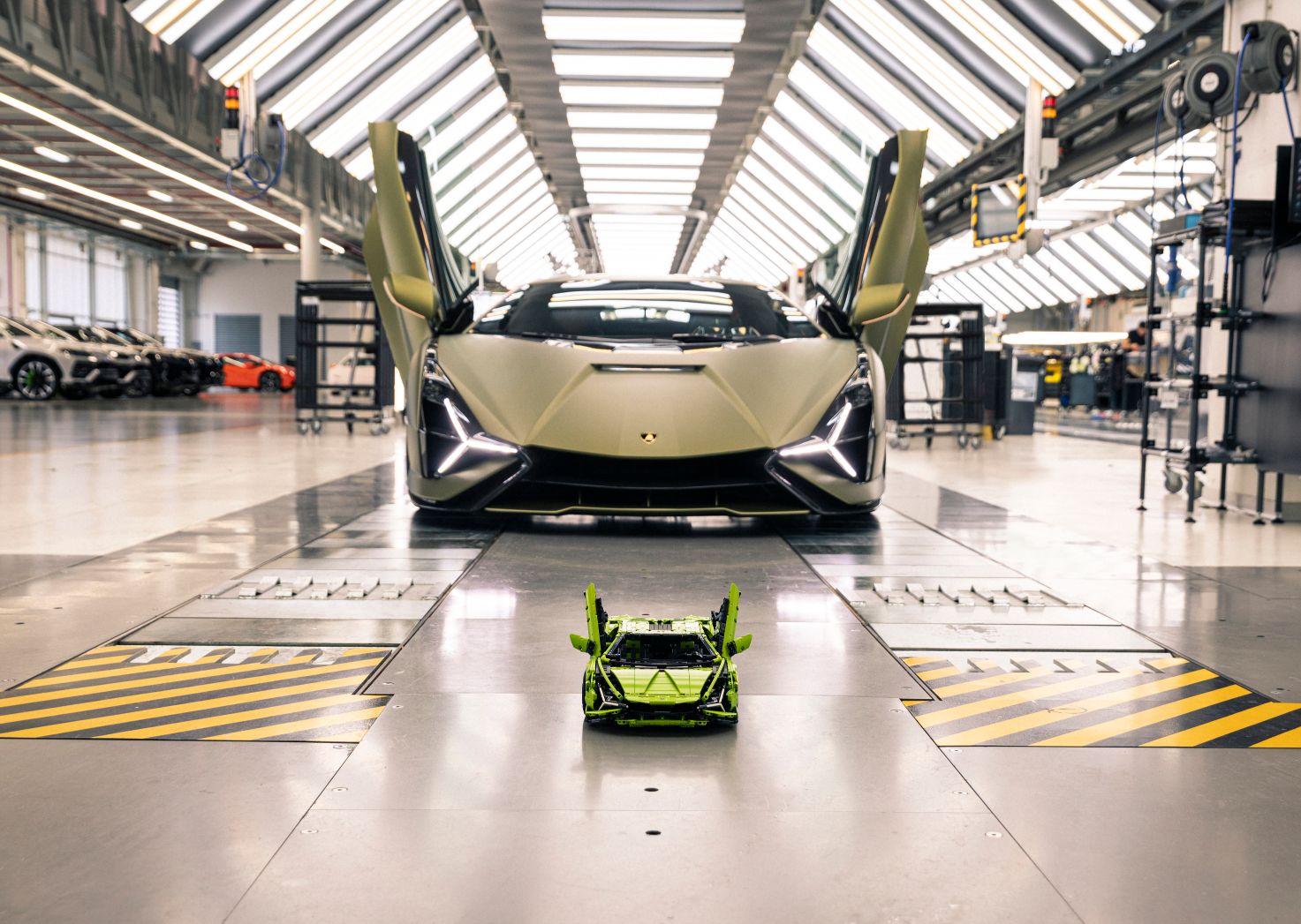 Automobili Lamborghini and the LEGO Group recreate the Lamborghini Sián FKP  37 - Tires & Parts News