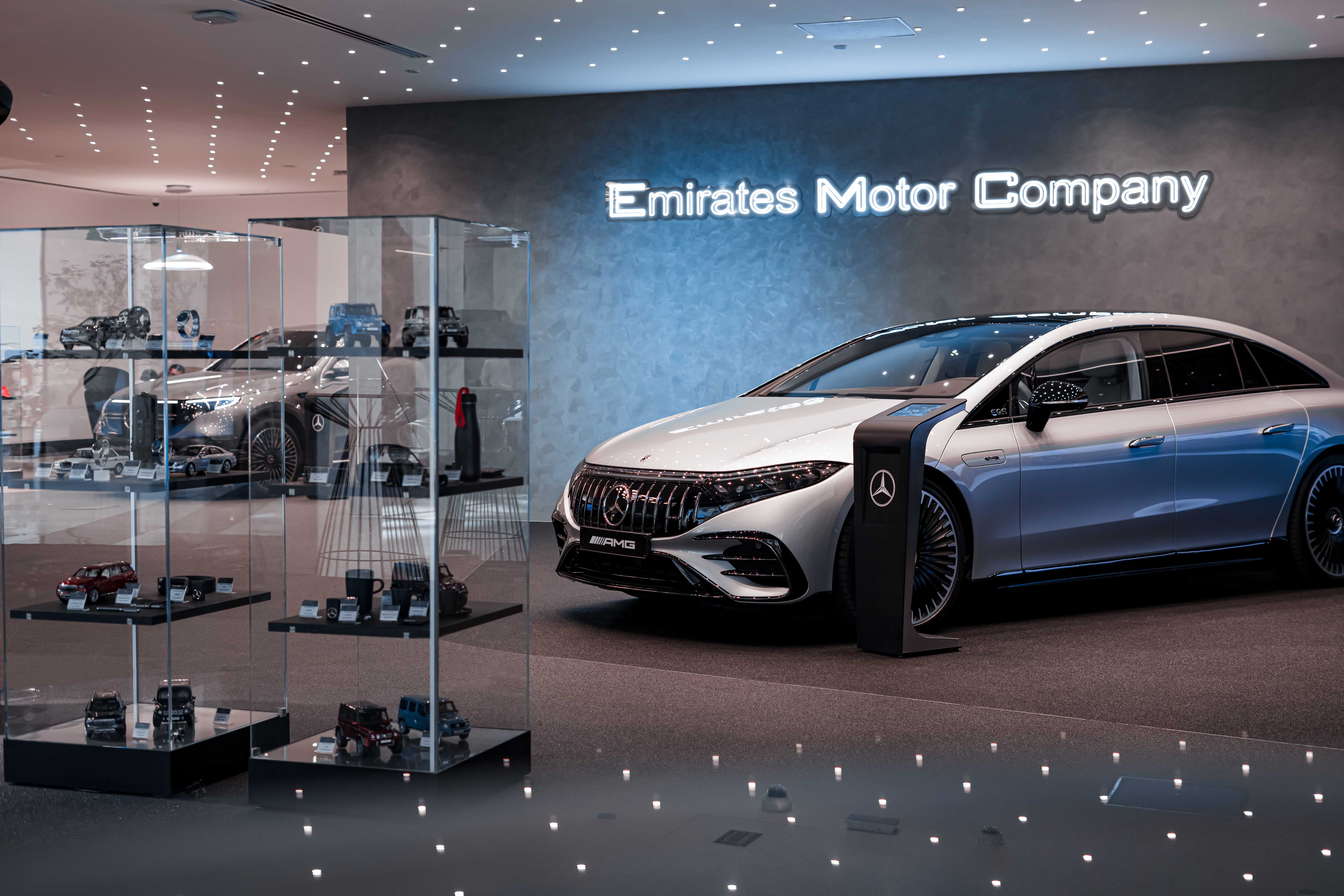 Emirates Motor Company opens UAE’s first-of-its-kind Mercedes-Benz Boutique showroom at Yas Mall, Abu Dhabi
