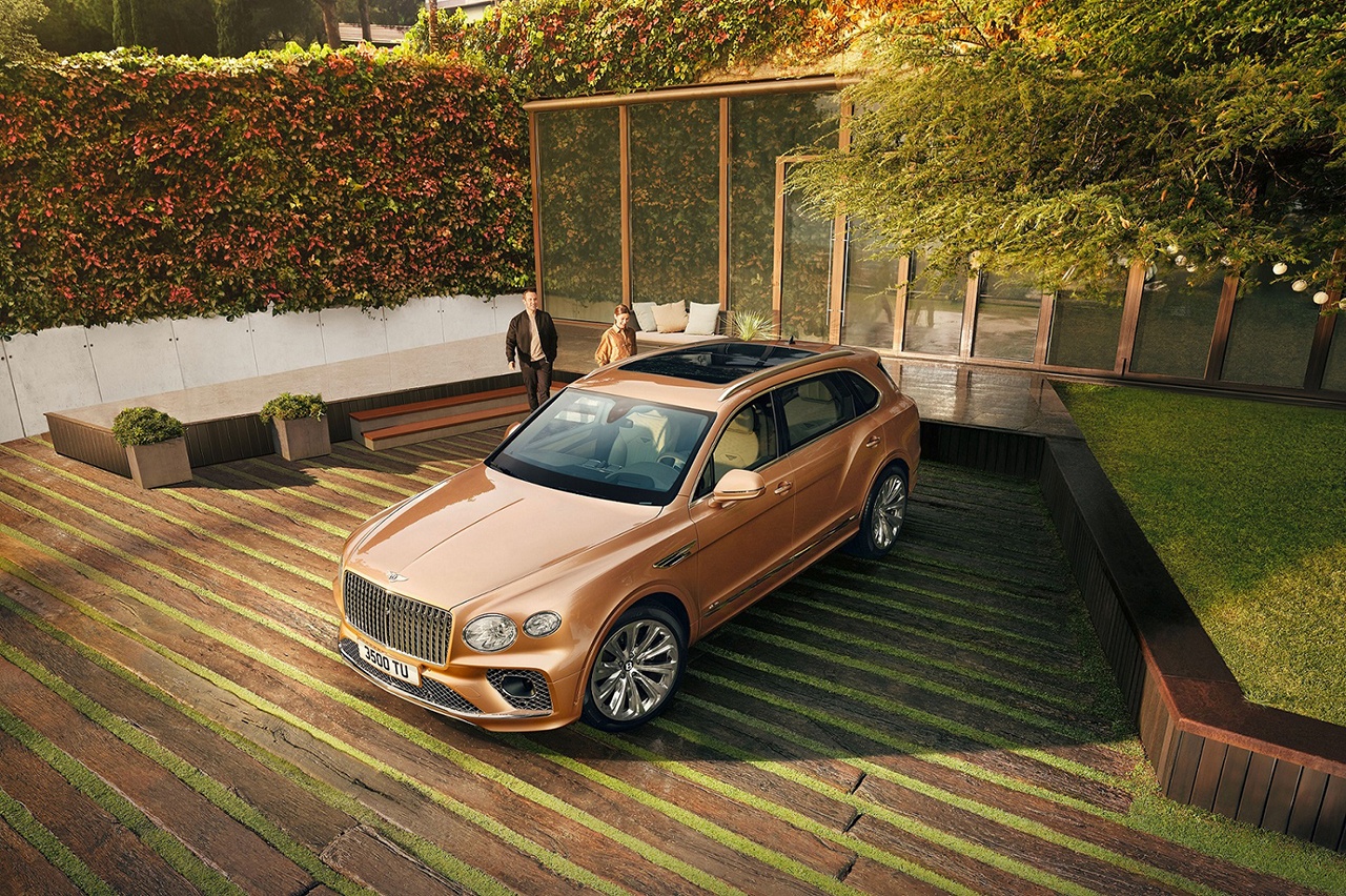 EXPLORE THE WORLD IN YOUR OWN BENTAYGA EWB