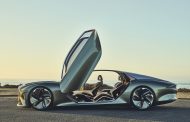 Bentley’s EXP 100 GT Wins “Most Beautiful Concept Car of the Year” Award