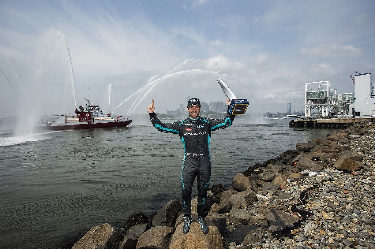 Bird glides to historic victory in new york to lead the formula e world championship