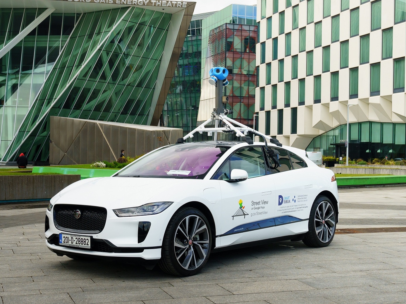 Jaguar land rover and google measure dublin air quality with all-electric i-pace