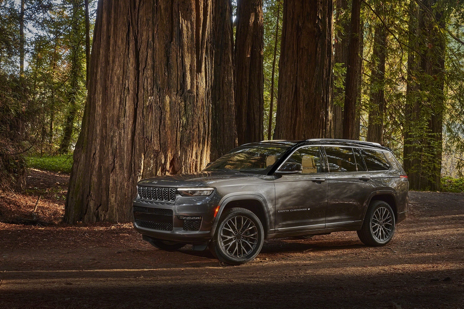 All-new 2021 Jeep® Grand Cherokee Breaks New Ground in the SUV Segment