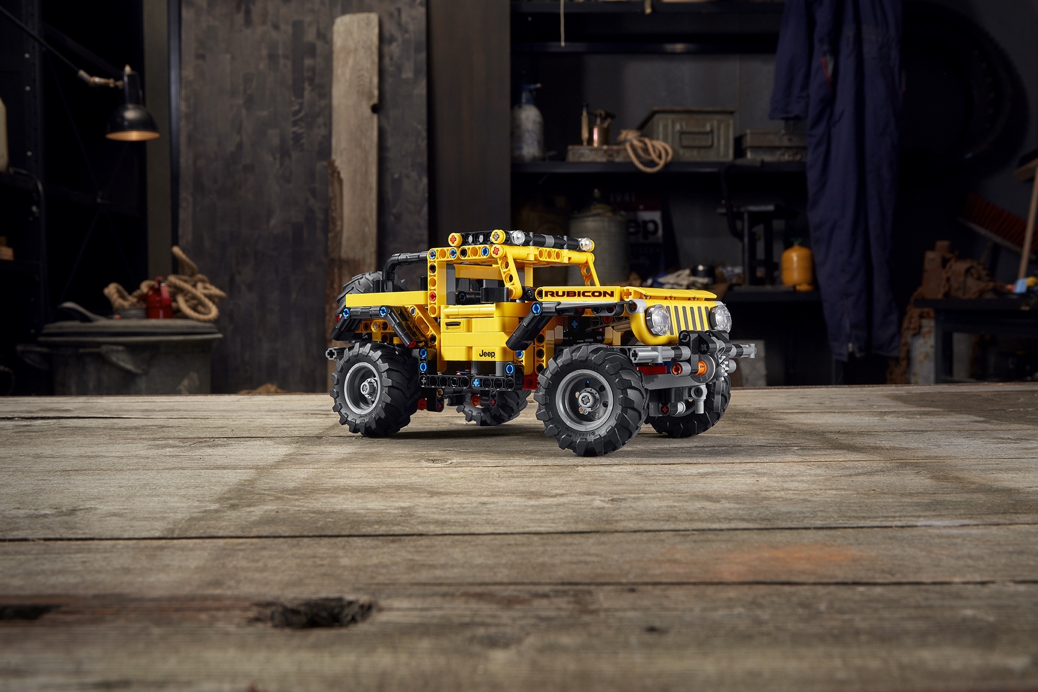 Make the Whole World Your Playground With the New LEGO® Technic™ Jeep® Wrangler