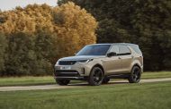 New Discovery: Efficient Powertrains, Enhanced Connectivity & More Comfort For Versatile Family Suv