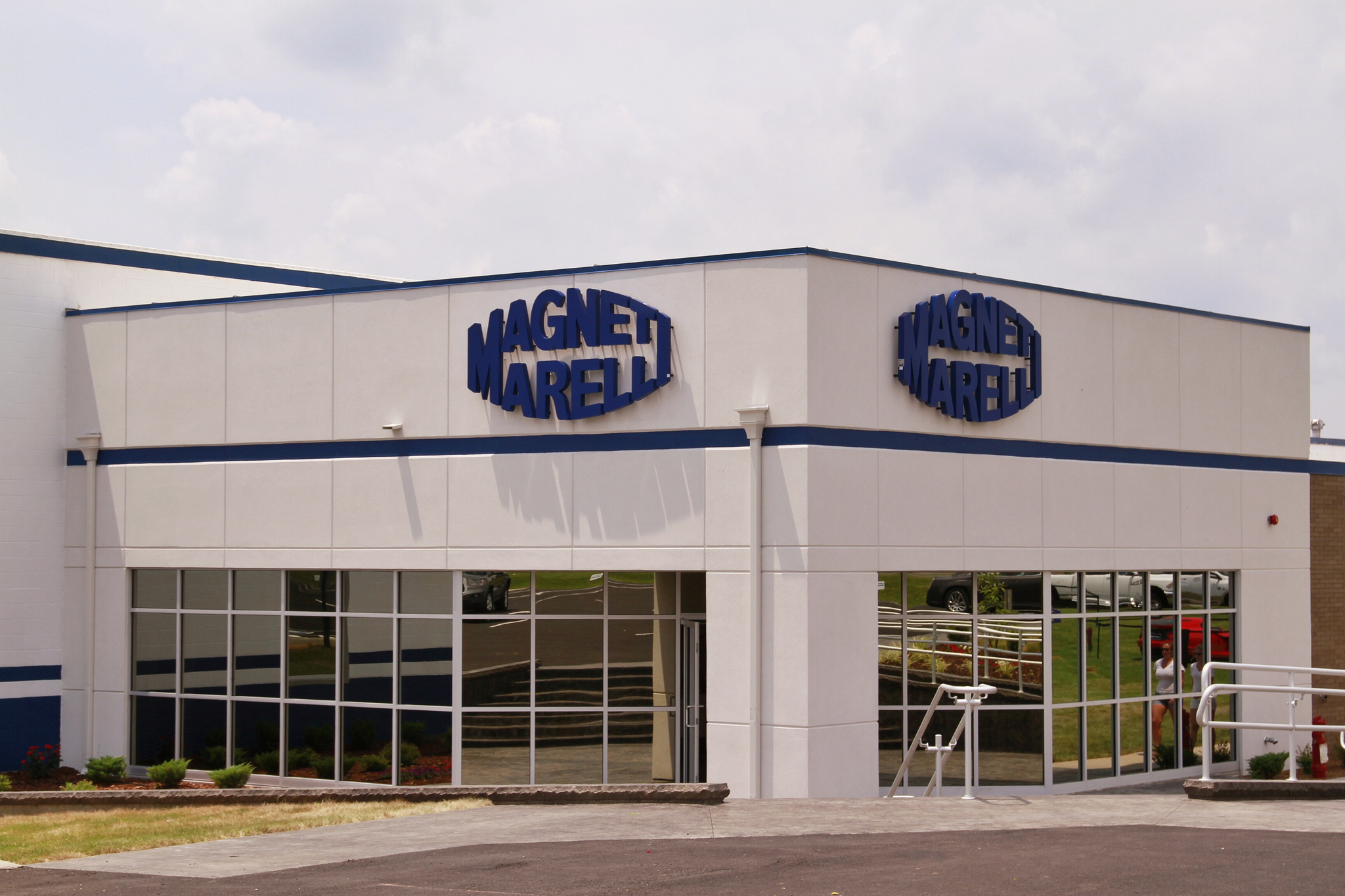 Magneti Marelli opens New Production Pavilion for Car Lighting Systems in Italy