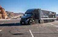 Michelin Teams up with Daimler Trucks for Long-Haul Drive Tire