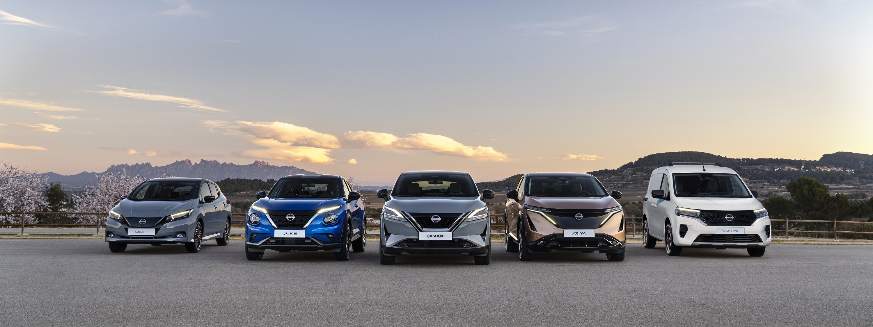 Nissan charges towards electrified future with new line-up  and technologies