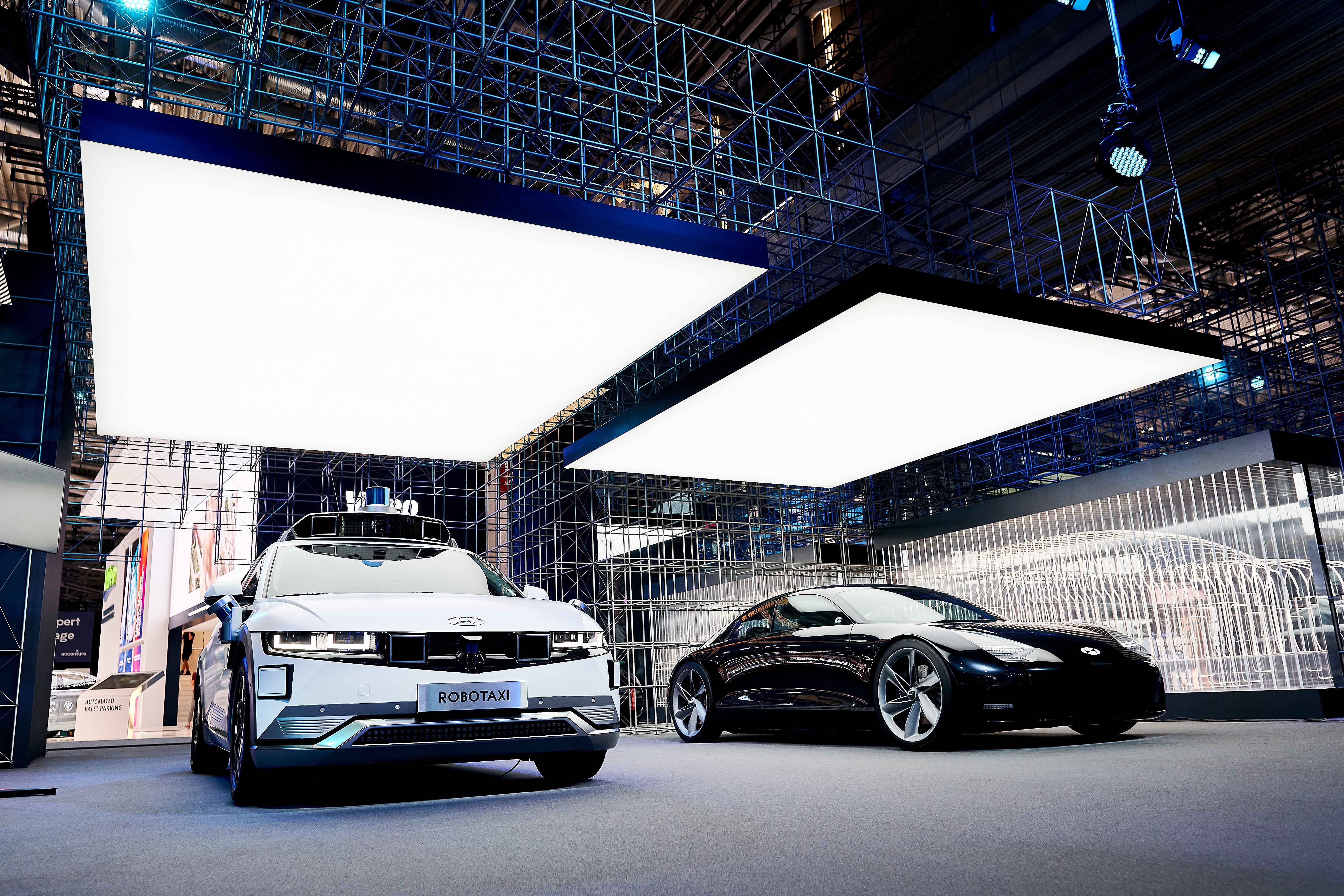 Hyundai Motor Presents Carbon Neutral Commitment  at IAA Mobility 2021