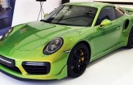 Porsche Develops Custom Shade Costing More than Porsche 911 Carrera