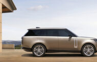 New range rover earns coveted production car of the year design award
