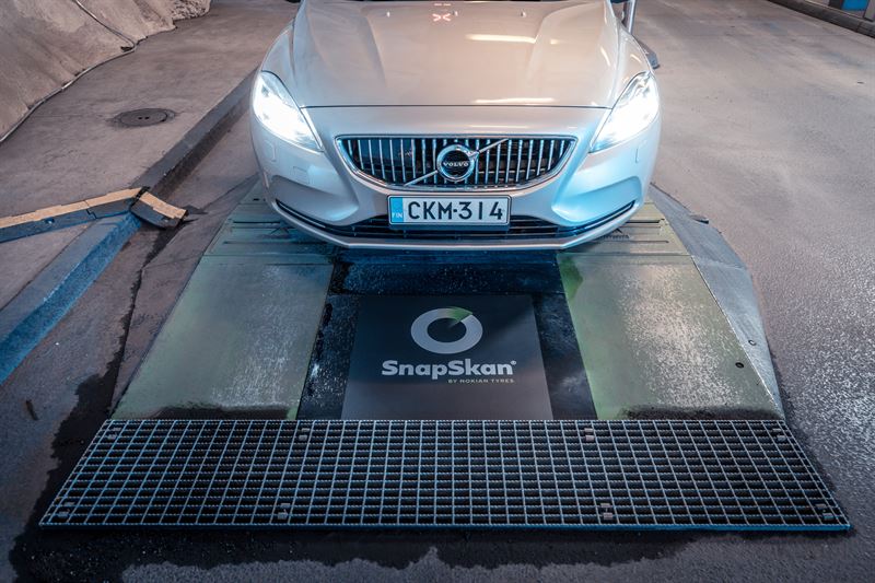 Nokians SnapSkan Service Reveals Lapses in Tire Safety