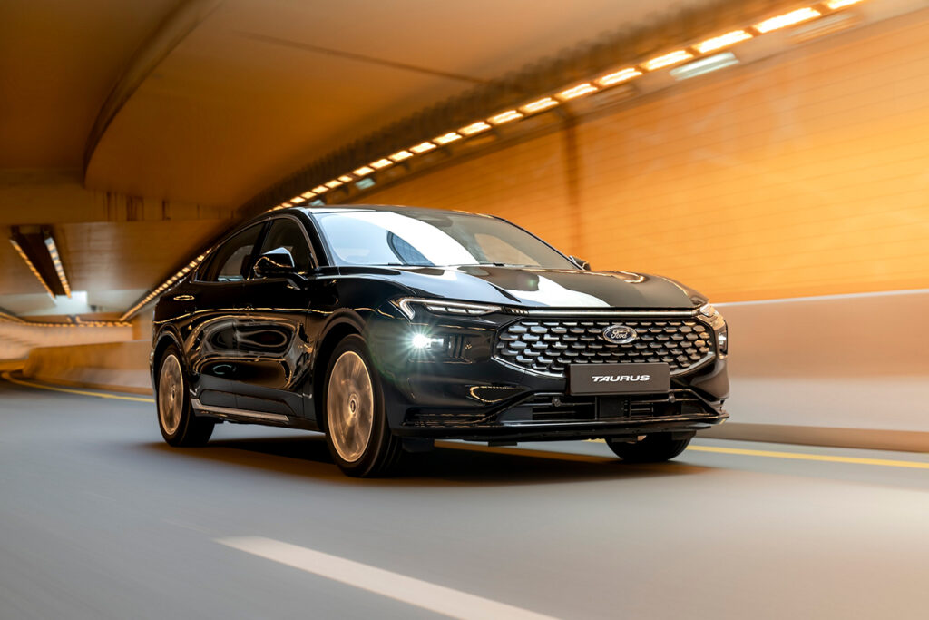 What Makes The All-New Ford Taurus An Ideal Sedan For Families?