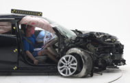 New Crash Test to Check Effectiveness of Passenger-side Airbags