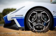 Bridgestone’s New Semi-Slick Potenza Race Tyre Offers Unrivalled Performance to Track Day Enthusiasts