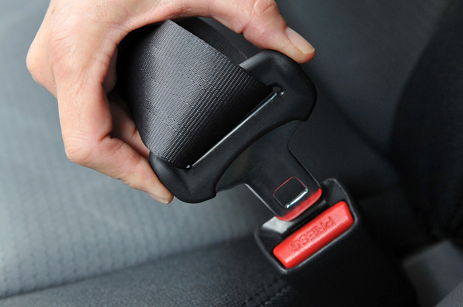 RoadSafetyUAE Survey finds that half of Emirati Drivers Feel Seatbelts Unnecessary