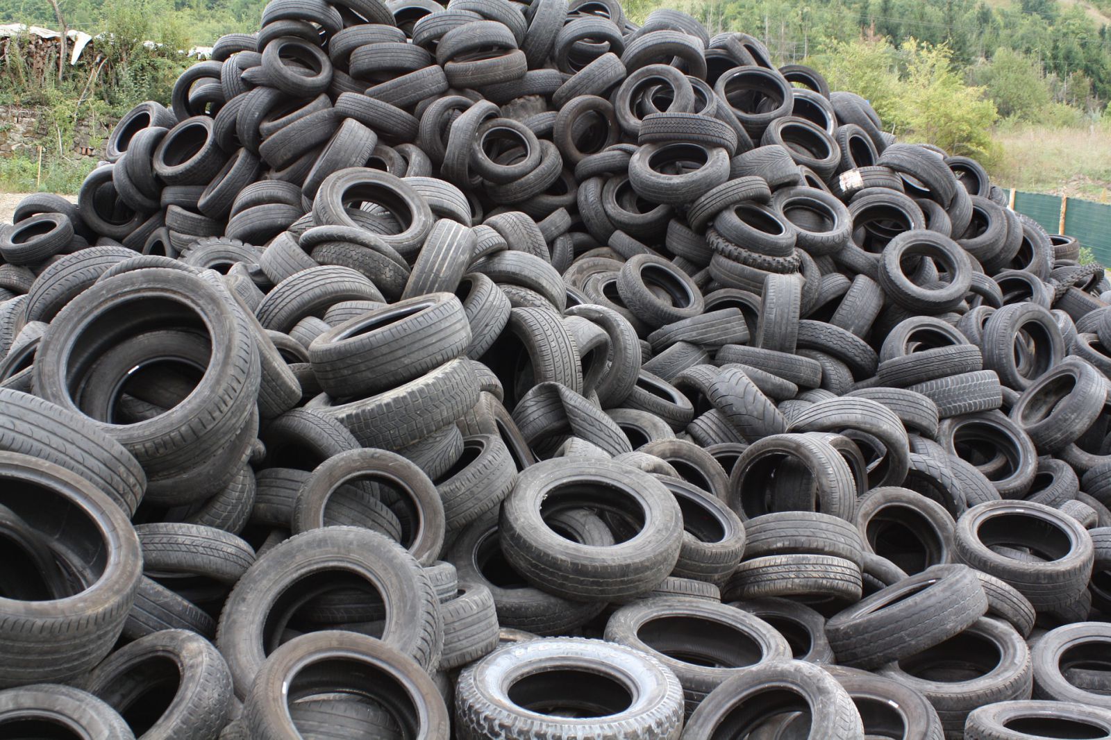 Research Confirms There is No Health Risk from Recycled Tyre Rubber Crumb